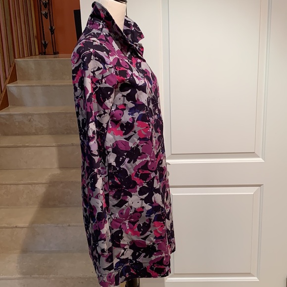 THAKOON for Target. Floral Purple Coat. Shell:100% Cotton. Lining:100% P… - Picture 4 of 10
